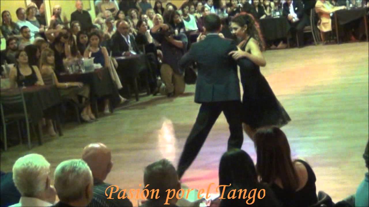 ROCIO LEQUIO y BRUNO TOMBARI Bailando el Tango QUE LENTO CORRE EL TREN en YIRA YIRA MILONGA