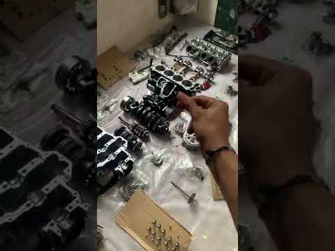 engine rebuilding #superbike #inlinefour #abs #ninja #kawasaki #uk #osssc #instagram #reels