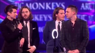 Palabras de Alex turner en los Brit Awards 2014  (Sub. español)