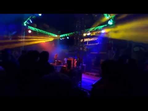 REGGAEBUS FESTIVAL 2014 - Crucial Alphonso 1/2