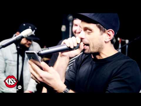 Smiley feat  DOC & Dorian - Insomnii (Live @ Kiss FM)