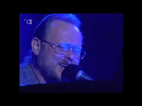 Voda co ma drží nad vodou