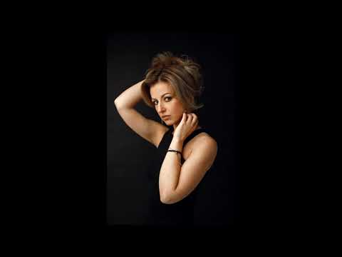 Iza Sitarska - GDYBYŚ TU BYŁ ( muz./sł. Basia Janyga)
