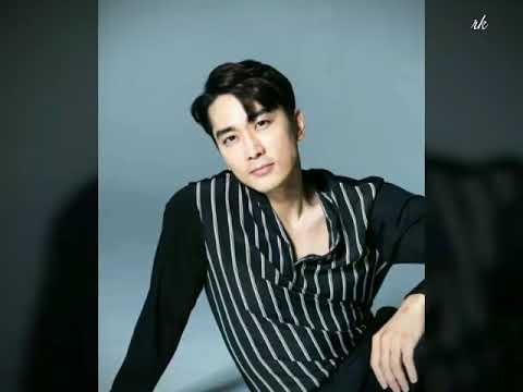 Song Seung Heon Kstyle September 2018