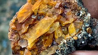 Rockhounding Mcadoo Pennsylvania NO TOOLS ⚒️ Surface Collecting near Sun ☀️ Down 45°F TRAIN YOUR EYE