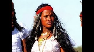 Indigenous Roots - Women of Chad and American Aborigine Hair Culture