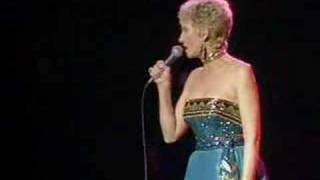 Tammy Wynette 1986