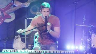 Lone Eskimos - Runaway Train