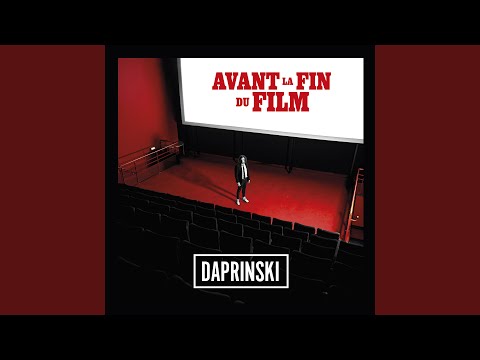 Avant la fin du film