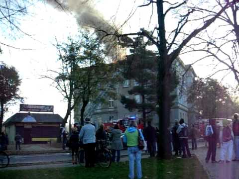 Oleśnica - Pożar kamienicy przy ul.Krzywoustego