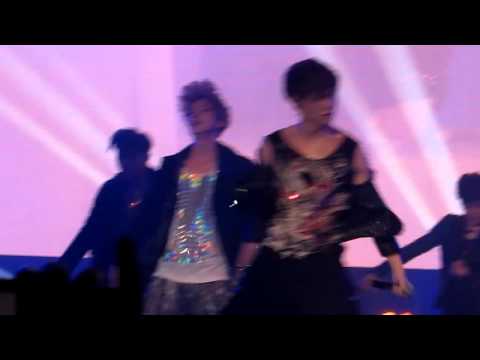 121211 Asia Super Showcase - EXO MAMA (Lu Han focus)