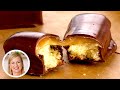 Professional Baker Makes TWIX Chocolate Bars