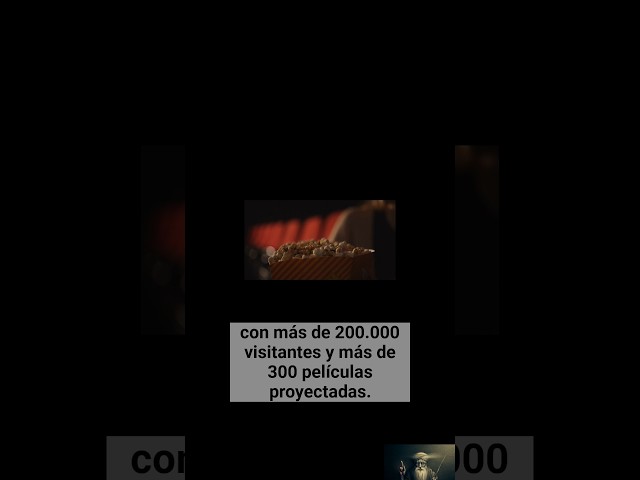 Vídeo relacionado con Genérico SITGES POSTERS - Póster vintage del festival de cine de Sitges, escultura de cámara, lámina artística de cine