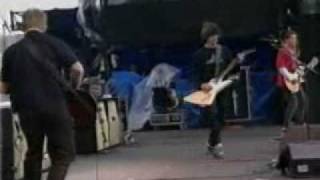 Foo Fighters - Alone + Easy Target @Vancouver Edgefest '98