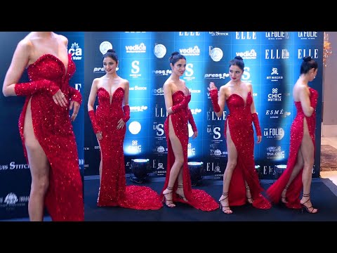 Divya Khosla Kumar In Stunning Red Revealing Gown At Elle Beauty Awards 2023 | Bhushan Kumar Wife