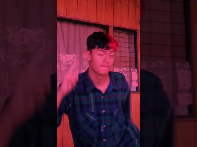 Vídeo relacionado con SilverChry 7 Pcs Pascua Juguetes de Cuerda de Pollo Pequeños, Juguetes de Relojería Divertidos, Pollito Peluche, Regalos Originales, Juguete Saltarín de Pollo de Pascua