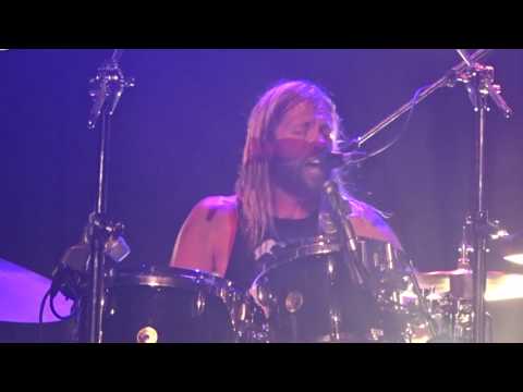 Foo Fighters - "Sunday Rain" - Chicago (@Metro), 08-05-2017