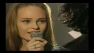 Dave Stewart y Vanessa Paradis Walk On The Wild Side