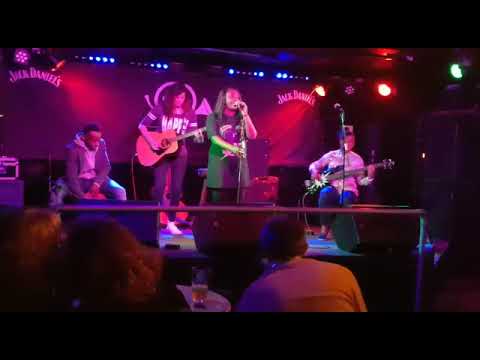 DJ Yehudit Sings video.