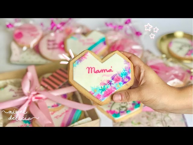 Vídeo relacionado con Made In Gift | Lata de Galletas Personalizada Día de la Madre | Regalo Original con Texto para Mamá y Abuela | Galletas de Mantequilla | Regalo Día de la Madre (Mamá/Abu)
