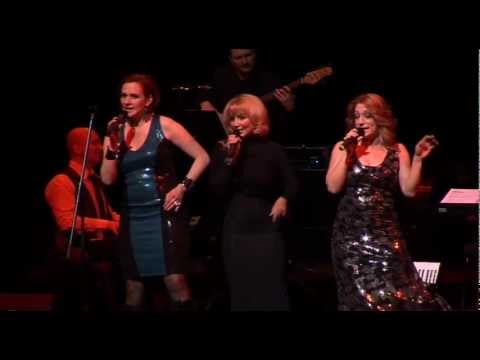 Malek Andrea, Berkes Gabi, Fehér Adrienn - Díva