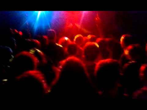 Dubkasm playing Victory - Saksofon style!