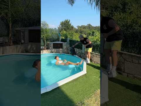 HE SHOULD PROTECT HIMSELF FROM ME 🤣 #shorts #tobbaliink