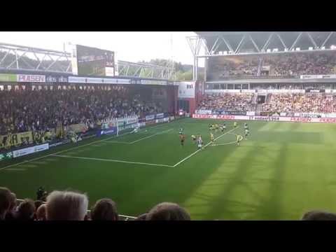 IF Elfsborg vs IF Djurgardens - Penalty save by Kevin Stuhr Ellegaard