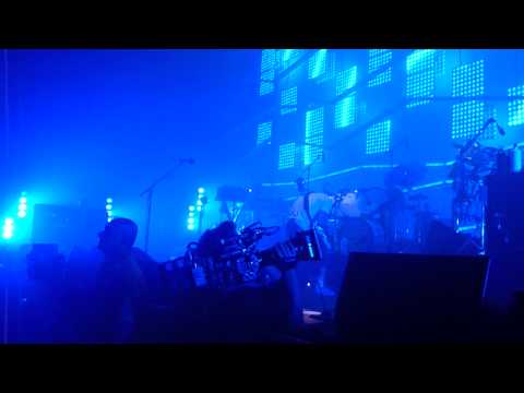 Atoms For Peace - Rabbit In Your Headlights (UNKLE with Thom Yorke song) - Roundhouse - July 26th