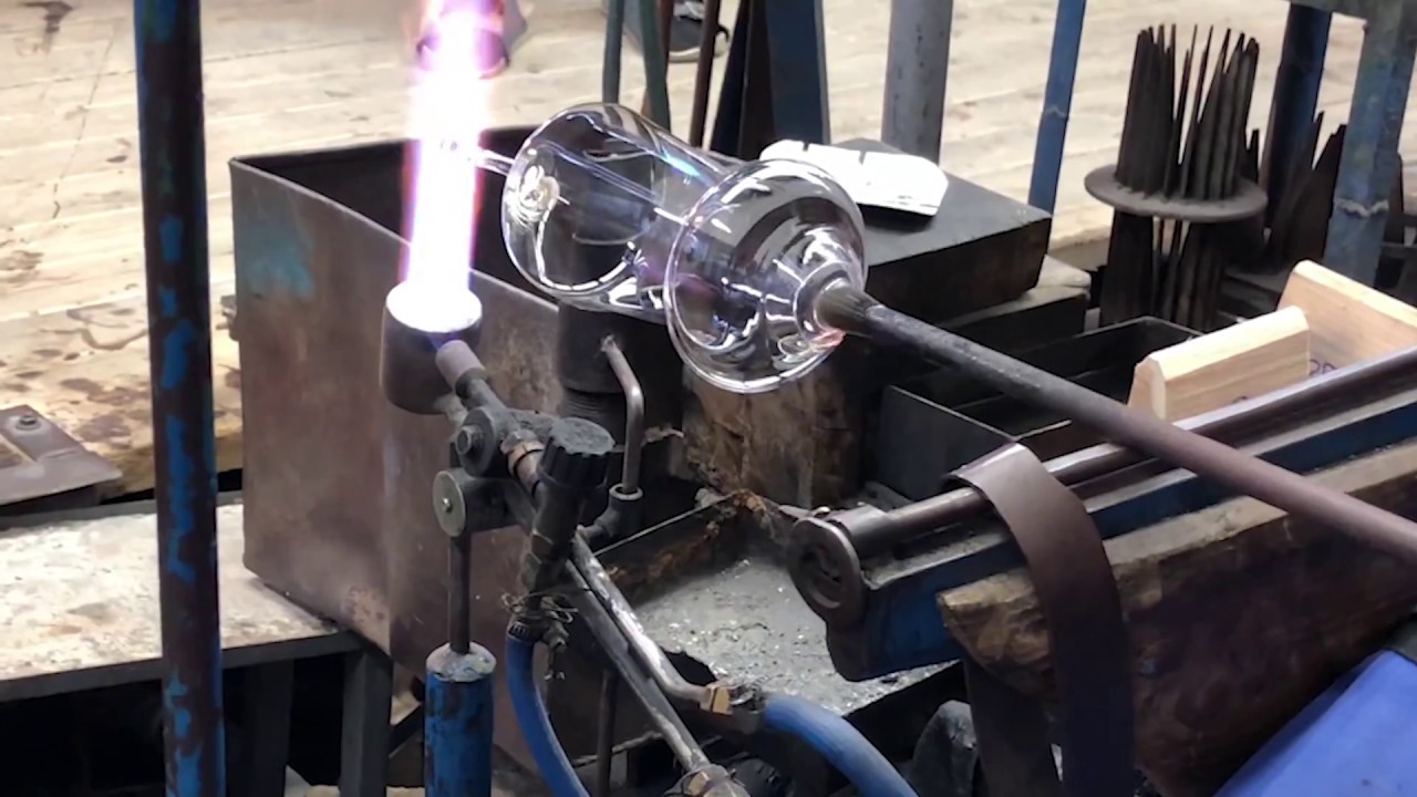 Soufflage verre PALACE vin blanc en cristal de Bohême