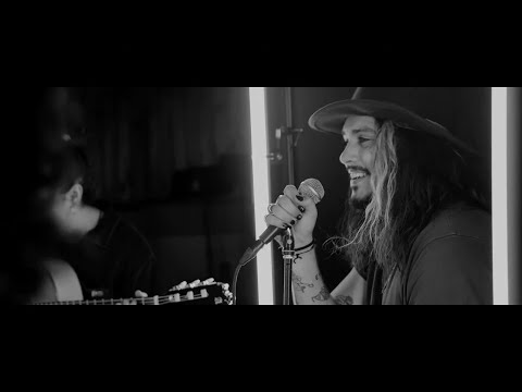 Paul Alone - Me olvidé de lo bueno feat. Lin Cortés (Naked Sessions)