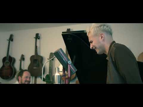 The Glass Age (acoustic) Dan Whitehouse & Gustaf Ljunggren