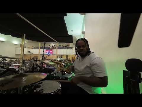 K2 playing at Toussaint Lipton’s benefit concert!