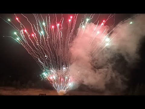 PISZCZĄCA WYRZUTNIA F4 🔥 XB4142 TRIPLEX FAJERWERKI