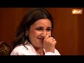 Raghav & Parineeti Chopra In Aap Ki Adalat : क्या परिणीति चोपड़ा राघव को पॉलिटिक्स की सलाह देती हैं? - Video