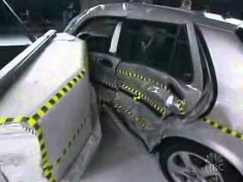 28. Side impact crash test - Dateline NBC - Consumer Alert - msnbc.com.flv
