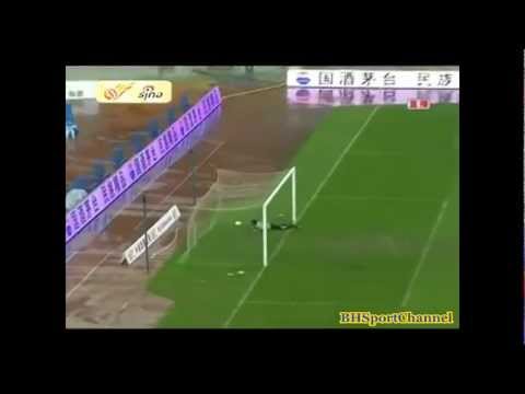 Zlatan Muslimović postigao fenomenalan gol Zlatan Muslimović postigao fenomenalan gol