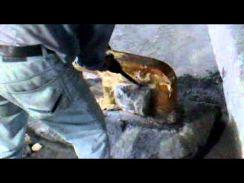 Chipping of Bath from Used Anodes with CP 4123 Chippers - Part 1