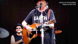 Neil Young + POTR - Saddle up the Palomino, Leipzig 2016