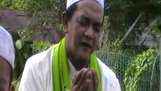 Download lagu Bacaan Doa Tahlil Di Kubur Pagi Juma'at 28 Ramadhan 1433H. mp3