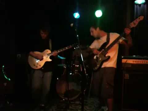 Knot Feeder live in DC