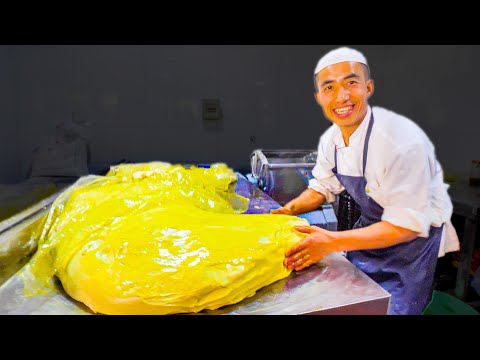 LEVEL 9999 NOODLE Skills - The FASTEST + Most SATISFYING Chinese Street Food - Street Food in China