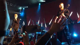 Hurts - Hold on to Me (live in Bratislava, 18.11.2017)