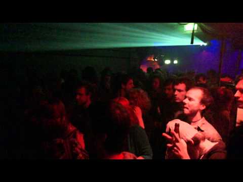 28.01.2011 - Slimmah Sound feat. Lyrical Benjie (NED) @ Dubquake Vienna #8