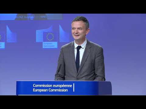 Asterix creator Albert Uderzo dies at 92. Passing away of Albert Uderzo