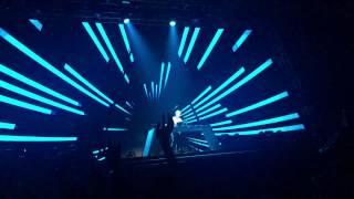 Armin van Buuren - Old skool Armin trace music (Armin Only Embrace Live in Macau 2016)