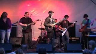 Julius Lahai - &quot;Mother Nature&quot; Live Concert