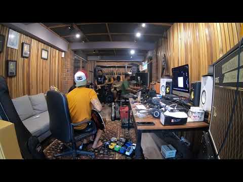 DIUBUD LATIHAN LAGU CE JELEME IRI & I HATE WINDY