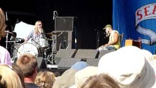 Seasick Steve - Burning Up @ Hop Farm Festival 2010