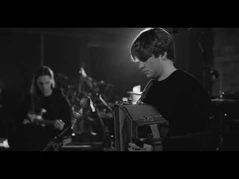 Olan Monk & Peadar Tom Mercier - Amhrán Mhaínse (Live)